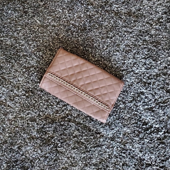 Mauve-Taupe Quilted Clutch - Picture 4 of 4